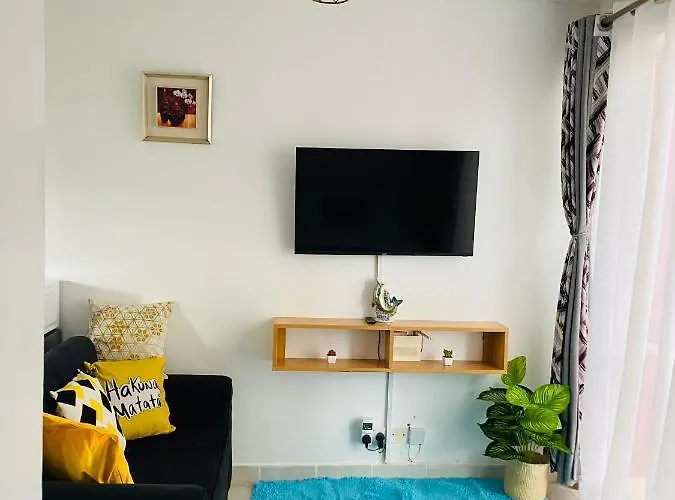 Lynne\'S Cozy Studio